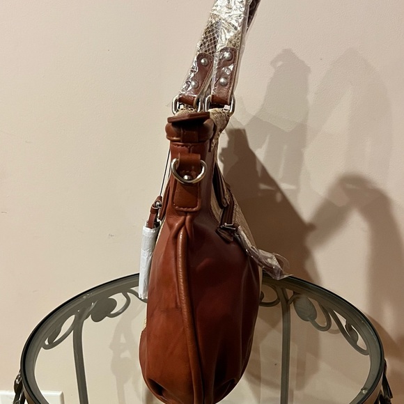 Antiqued Brown Leather Madi Claire Top Handle & Crossbody Handbags 👜 - Picture 3 of 8